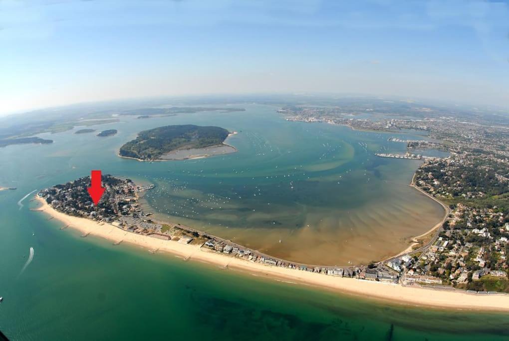 Spacious Sandbanks Apartment Near Beach And Bars With Free Parking Poole Extérieur photo
